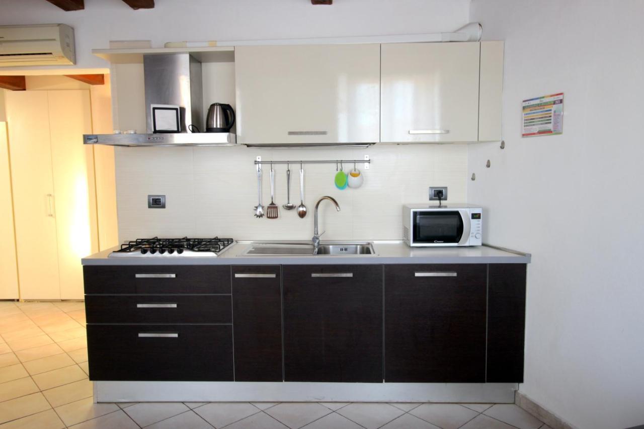Kia Orana Guesthouse Livorno Eksteriør bilde